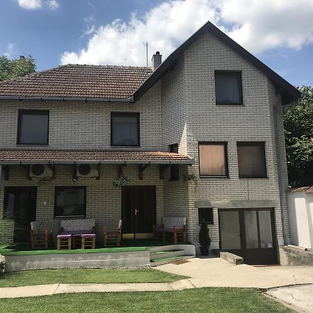 Appartamento Lm 19 Novi Sad Esterno foto